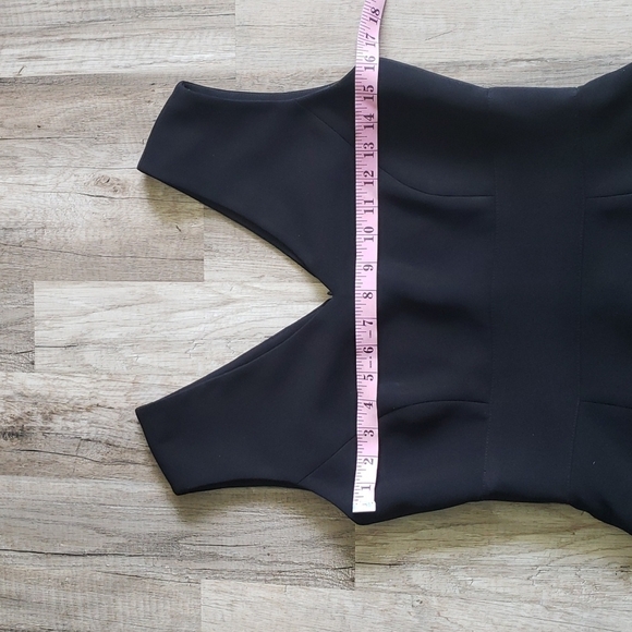 KELLY GRAHAM NEW YORK VNECK SILK BLEND BLACK SLEEVELESS SHEATH DRESS SZ 6 - Picture 5 of 12